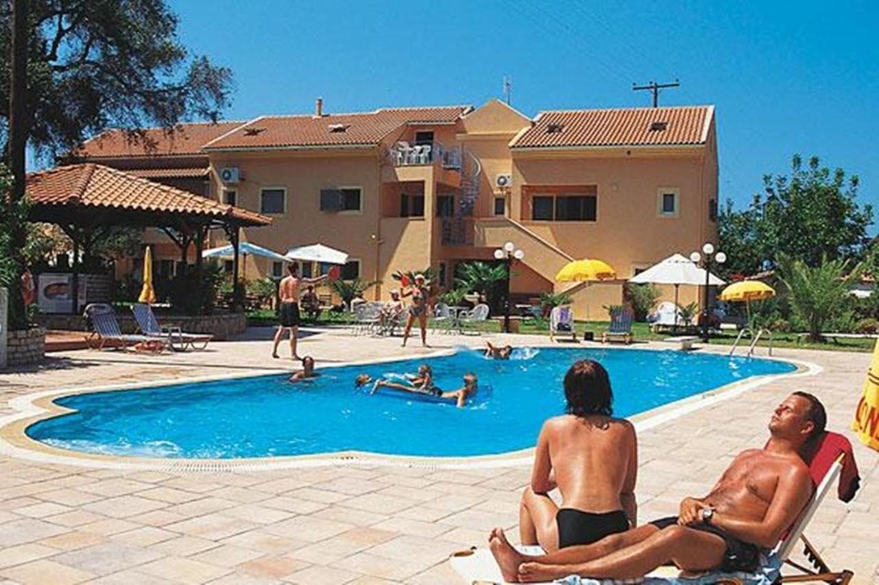 Poseidon Suites By Corfuescapes Agios Gordios  Bagian luar foto